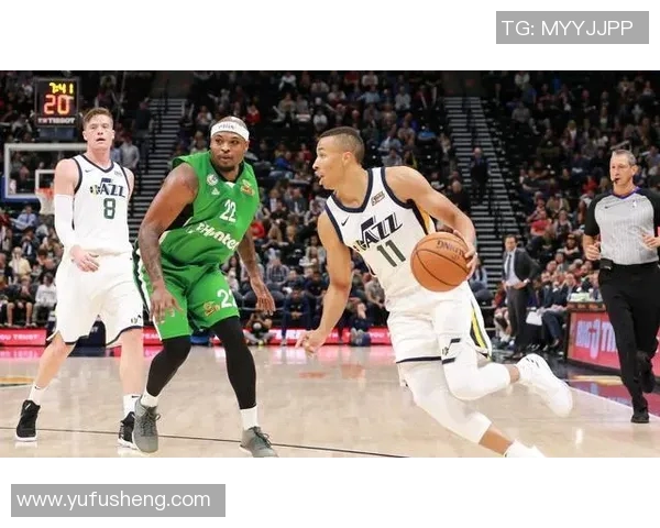 哈维西蒙斯:从新星崛起到足坛未来的璀璨之路